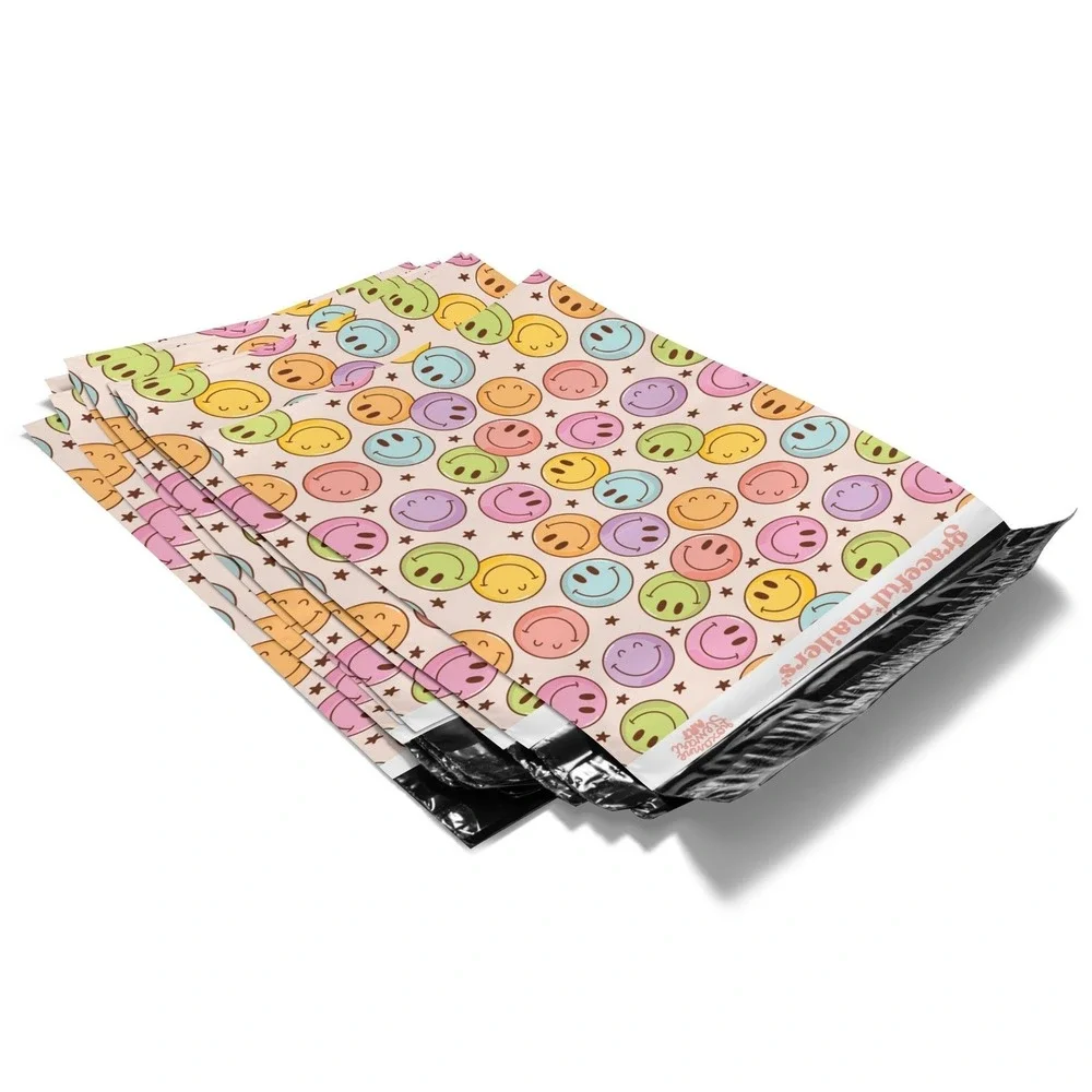 Happy Smiley Faces Poly Mailers‎ 10x13 Inch 100 Pack Shipping Supplies COlorful